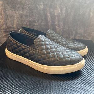 Slip ons